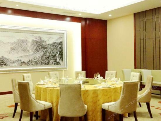 Bauhinia Garden Hotel Qingdao Dış mekan fotoğraf